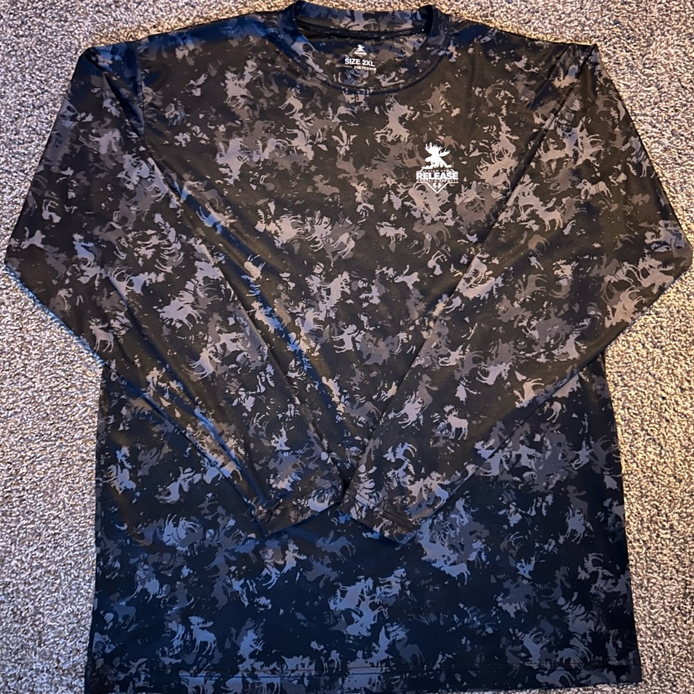 Gray and Black Long Sleeve Digital Camo Tee